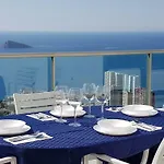 Deluxe Penthouse On The 42nd Floor With Amazing Sea Views Appartement