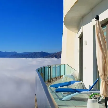 Deluxe Penthouse On The 42nd Floor With Amazing Sea Views Apartment *